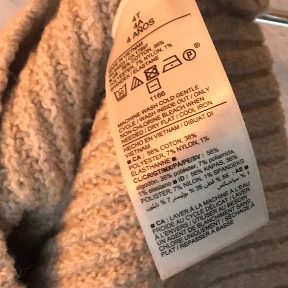 Old Navy turtle neck sweater size 4 toddler. EUC - Picture 4 of 6